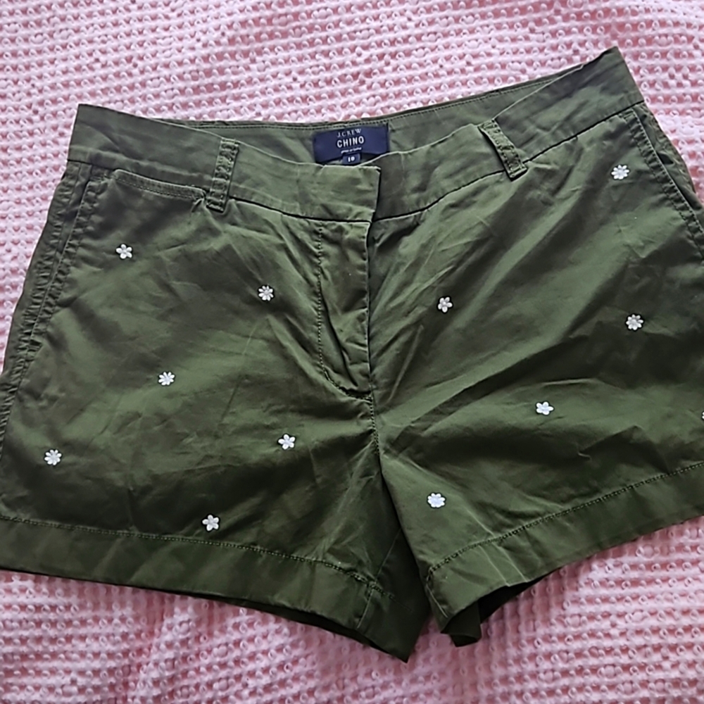 J. Crew Green and White Cargo Shorts with Polka Dot Design